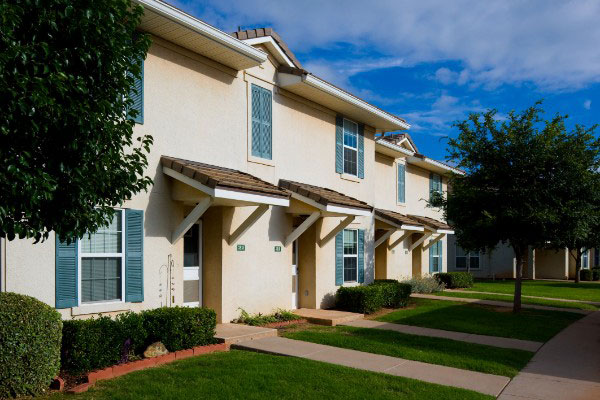 Quail Hollow Home Exteriors With Front Yards